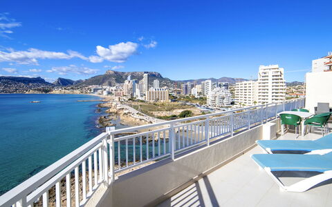 Calpe Calp 554: Appartement, Condominium, Mer, Côte, Zone Métropolitaine, Balcon, Cotiers Et Relief Océaniques, Skyscraper, Métropole