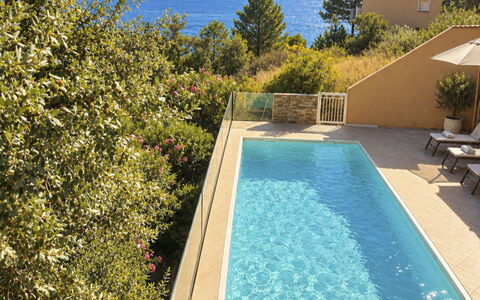 Villa Orizonte: Piscine, Recours, Mobilier De Jardin, Composite, Eco Hôtel, Ombre, Villa, Balancelle, Biens, Hacienda