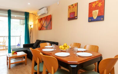 Logement:&nbsp;Catalunya 92 704.18