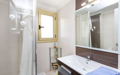 Logement:&nbsp;Jardines Family 204 718.4