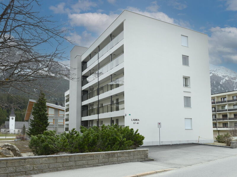 Nr.68 Haus Ladina