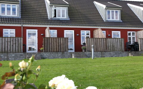 Karoline - 6Km from the Sea: Bois, Maison, Chalet, Domicile, Toit, Zone Rurale, Siding, Cabane En Rondins, Batiments Jardin, Dur