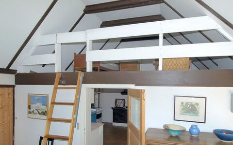 Viggo - 300M from the Sea: Bois, Maison, Chalet, Domicile, Toit, Zone Rurale, Siding, Cabane En Rondins, Batiments Jardin, Dur