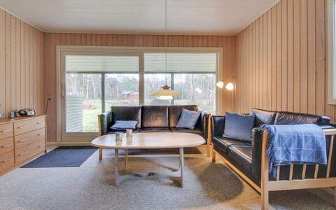 Øthger - 300M from the Sea: Toit, Maison, Domicile, Chalet, Siding, Biens, Allée, Batiments Jardin, Cour, Cabanon