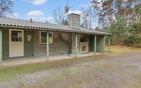 Øthger - 300M from the Sea: Toit, Maison, Domicile, Chalet, Siding, Biens, Allée, Batiments Jardin, Cour, Cabanon