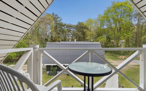 Lillesol - 400M from the Sea: Bois, Composite, Ombre, Porche, Plate-Forme, Balustrade, Dur, Planche, Escaliers, Siding