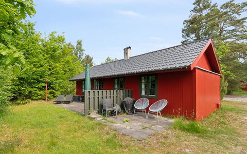 Gunder - 125M from the Sea: Chalet, Arrière-Cour, Cour, Batiments Jardin, Cabanon, Siding, Mobilier De Jardin, Cabane En Rondins, Structure En Plein Air, Cabane