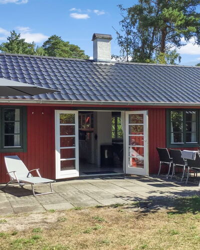Patti - 150M from the Sea