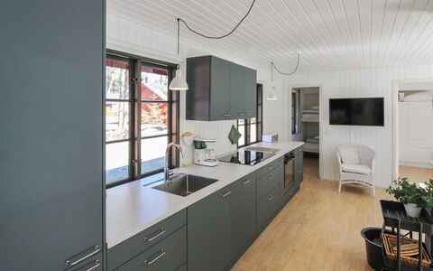 Jale - 50M from the Sea: Bois, Maison, Chalet, Domicile, Toit, Zone Rurale, Siding, Cabane En Rondins, Batiments Jardin, Dur