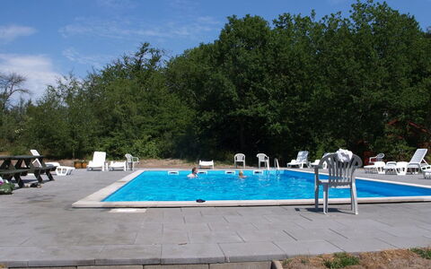 Loke - 300M from the Sea: Bois, Maison, Chalet, Domicile, Toit, Zone Rurale, Siding, Cabane En Rondins, Batiments Jardin, Dur
