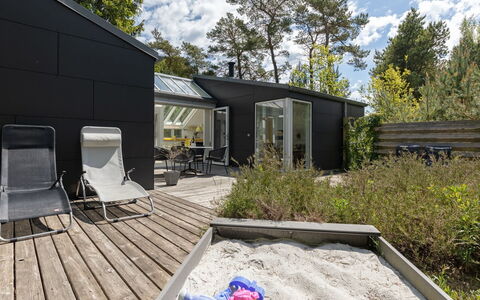 Muriel - 150M from the Sea: Bois, Maison, Chalet, Domicile, Toit, Zone Rurale, Siding, Cabane En Rondins, Batiments Jardin, Dur