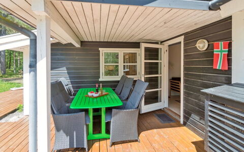 Signe - 850M from the Sea: Domicile, Chalet, Siding, Dur, Ombre, Planche, Conception, Biens, Porche, Plate-Forme