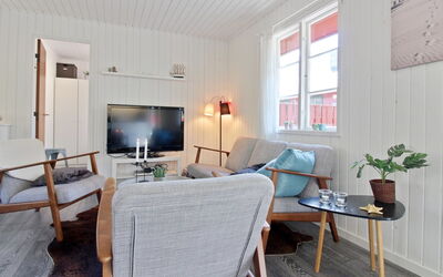 Ronja - 300M from the Sea