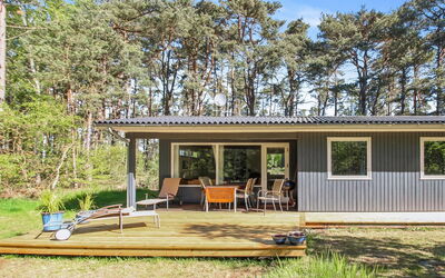 Mikkelina - 700M from the Sea