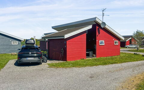 Carlie - 2.8Km from the Sea: Bois, Maison, Chalet, Domicile, Toit, Zone Rurale, Siding, Cabane En Rondins, Batiments Jardin, Dur