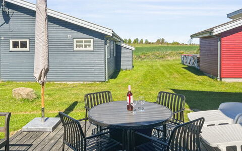 Carlie - 2.8Km from the Sea: Bois, Maison, Chalet, Domicile, Toit, Zone Rurale, Siding, Cabane En Rondins, Batiments Jardin, Dur
