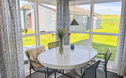 Carlie - 2.8Km from the Sea: Bois, Maison, Chalet, Domicile, Toit, Zone Rurale, Siding, Cabane En Rondins, Batiments Jardin, Dur