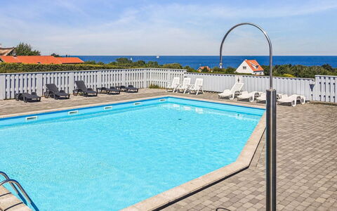 Ayk - 400M from the Sea: Toit, Maison, Lot Terre, Domicile, Chalet, Biens, Batiments Jardin, Ombre, Cabane En Rondins, Aménagement Paysager