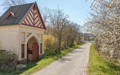 Anina - 400M from the Sea