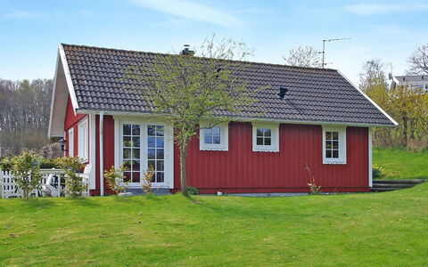 Spurgh - 250M from the Sea: Bois, Maison, Chalet, Domicile, Toit, Zone Rurale, Siding, Cabane En Rondins, Batiments Jardin, Dur