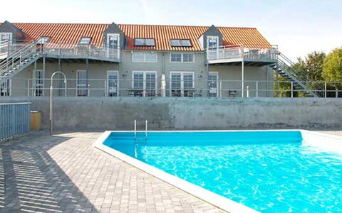 Hertha - 500M from the Sea: Bois, Maison, Chalet, Domicile, Toit, Zone Rurale, Siding, Cabane En Rondins, Batiments Jardin, Dur