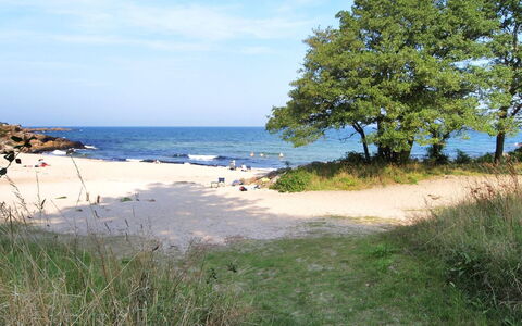 Seba - 500M from the Sea: Bois, Maison, Chalet, Domicile, Toit, Zone Rurale, Siding, Cabane En Rondins, Batiments Jardin, Dur