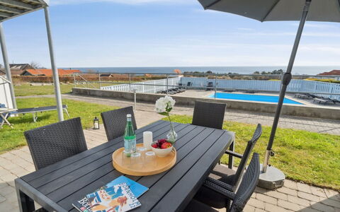 Seba - 500M from the Sea: Bois, Maison, Chalet, Domicile, Toit, Zone Rurale, Siding, Cabane En Rondins, Batiments Jardin, Dur
