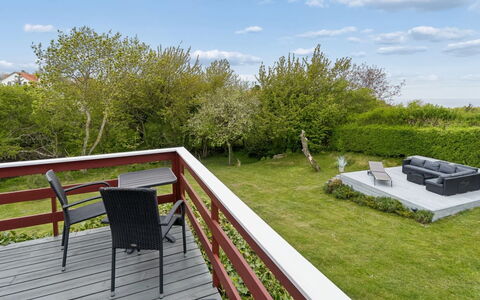 Ebertina - 500M from the Sea: Toit, Maison, Zone Résidentielle, Domicile, Biens, Chalet, Conception