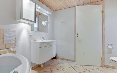 Halldora - 10M from the Sea: Sol, Luminaire Plomberie, Design Intérieur, Salle De Bains, Sol, Bois, Plafond, Évier, Lavabo, Robinet