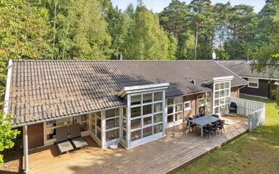 Dorit - 600M from the Sea