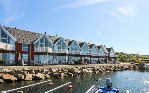 Allette - 10M from the Sea: Bois, Maison, Chalet, Domicile, Toit, Zone Rurale, Siding, Cabane En Rondins, Batiments Jardin, Dur