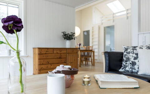Colette - 700M from the Sea: Toit, Maison, Zone Résidentielle, Domicile, Biens, Chalet, Conception