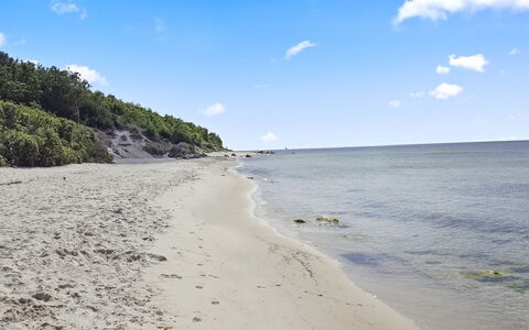 Colette - 700M from the Sea: Toit, Maison, Zone Résidentielle, Domicile, Biens, Chalet, Conception