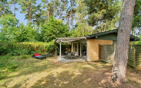 Unker - 800M from the Sea: Bois, Maison, Chalet, Domicile, Toit, Zone Rurale, Siding, Cabane En Rondins, Batiments Jardin, Dur