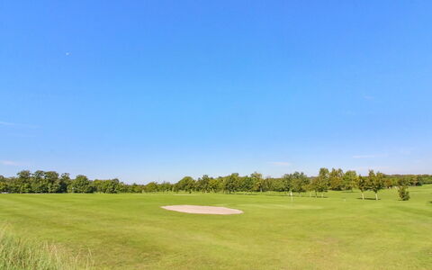 Unker - 800M from the Sea: Bois, Maison, Chalet, Domicile, Toit, Zone Rurale, Siding, Cabane En Rondins, Batiments Jardin, Dur