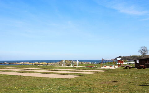 Melusine - 200M from the Sea: Bois, Maison, Chalet, Domicile, Toit, Zone Rurale, Siding, Cabane En Rondins, Batiments Jardin, Dur