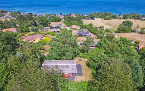 Esben - 350M from the Sea: Bois, Maison, Chalet, Domicile, Toit, Zone Rurale, Siding, Cabane En Rondins, Batiments Jardin, Dur