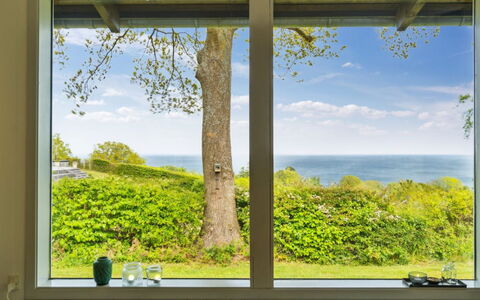 Esben - 350M from the Sea: Bois, Maison, Chalet, Domicile, Toit, Zone Rurale, Siding, Cabane En Rondins, Batiments Jardin, Dur