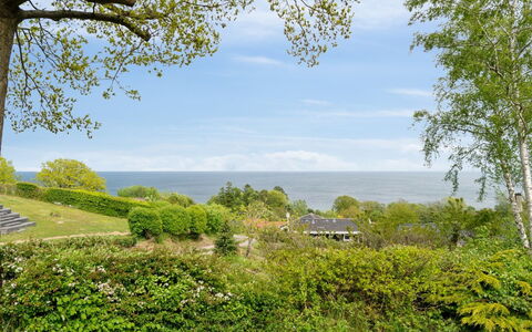 Esben - 350M from the Sea: Bois, Maison, Chalet, Domicile, Toit, Zone Rurale, Siding, Cabane En Rondins, Batiments Jardin, Dur