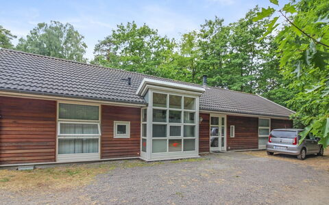 Verner - 500M from the Sea: Domicile, Zone Résidentielle, Maison, Chalet, Toit, Lot Terre, Siding, Jardin, Biens, Pelouse