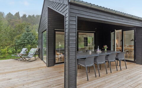 Iivo - 350M from the Sea: Bois, Maison, Chalet, Domicile, Toit, Zone Rurale, Siding, Cabane En Rondins, Batiments Jardin, Dur