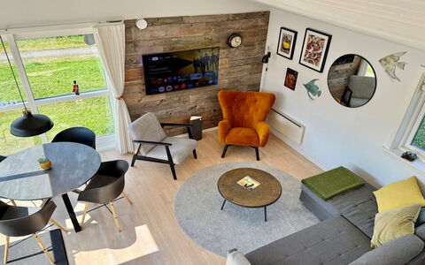 Helemine - 2.8Km from the Sea: Meubles, Design Intérieur, Sol, Canapé, Bois, Sol, Salon, Pièce, Domicile