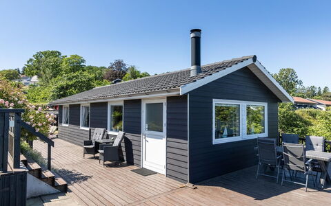 Pimen - 200M from the Sea: Herbe, Arbuste, Maison, Jardin, Domicile, Chalet, Lot Terre, Pelouse, Couverture De Sol