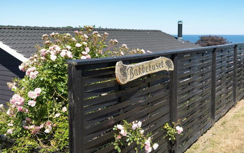 Pimen - 200M from the Sea: Herbe, Arbuste, Maison, Jardin, Domicile, Chalet, Lot Terre, Pelouse, Couverture De Sol