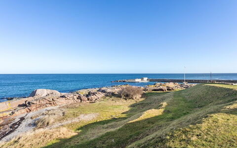 Ramona - 10M from the Sea: Bois, Maison, Chalet, Domicile, Toit, Zone Rurale, Siding, Cabane En Rondins, Batiments Jardin, Dur