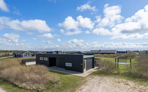Ilfar - 700M from the Sea: 