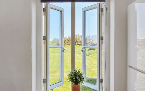 Sira - 250M from the Sea: Verre, Daylighting, Accueil Porte, Moulage, Conception, Dur, Plante D'Appartement, Balcon, Aluminium, Traitement De Fenetre
