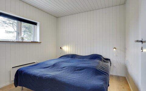 Øthbiorn - 1.1Km from the Sea: Bois, Maison, Chalet, Domicile, Toit, Zone Rurale, Siding, Cabane En Rondins, Batiments Jardin, Dur