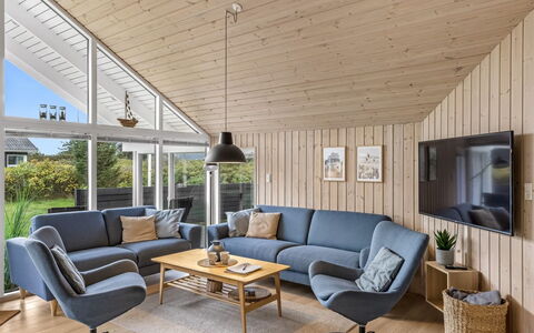 Federica - 500M from the Sea: Bois, Meubles, Design Intérieur, Domicile, Salon, Sol, Sol, Canapé