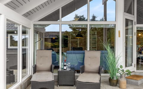 Federica - 500M from the Sea: Bois, Chaise, Domicile, Plafond, Meubles, Porte, Sol, Porche, Mobilier De Jardin, Patio
